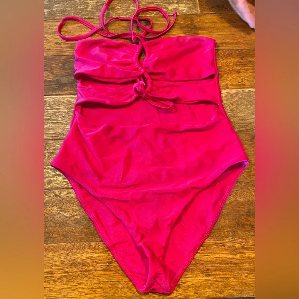 Lovers & Friends Aliah one piece swimsuit in hot magenta small - Picture 4 of 5